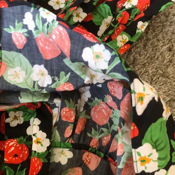 Cara Cara Robin Dress - Wild Black Strawberry - Picture 7 of 9